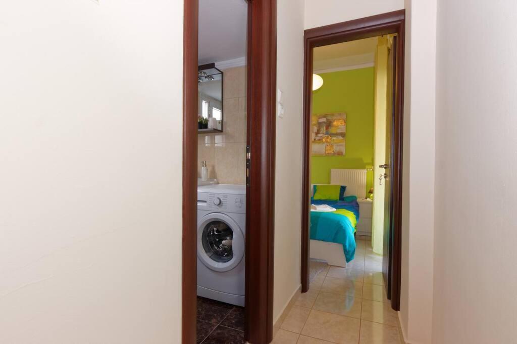 Apartament Big Terrace Near Metro And Athens Center Zewnętrze zdjęcie