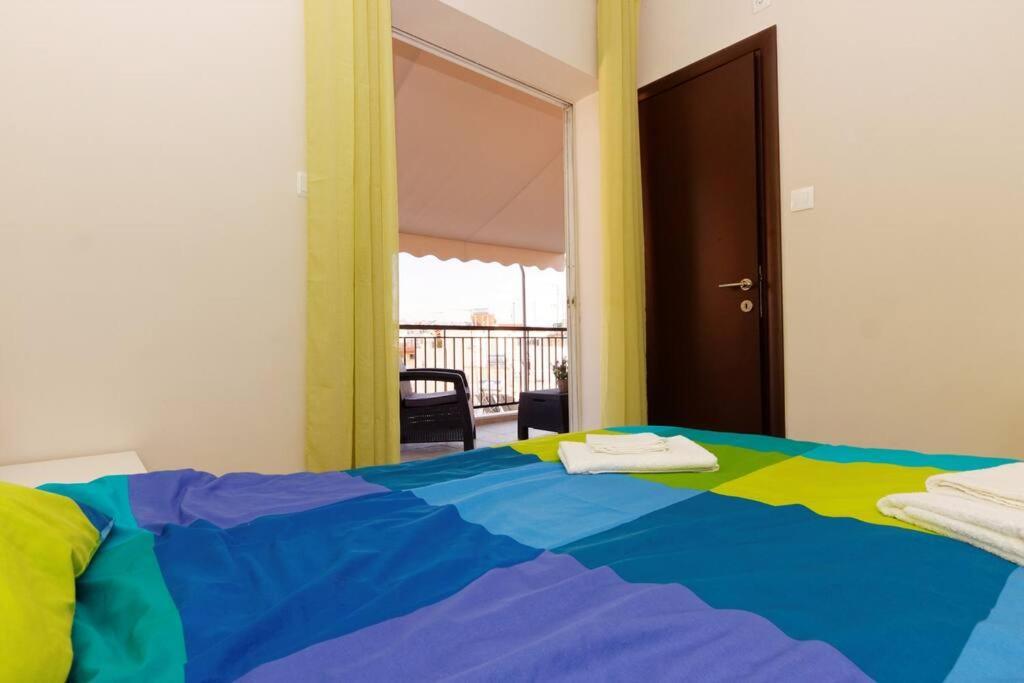 Apartament Big Terrace Near Metro And Athens Center Zewnętrze zdjęcie